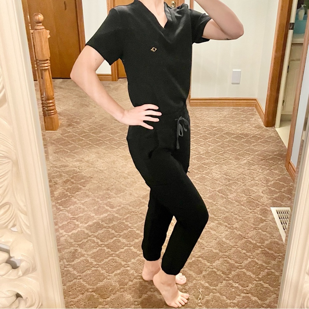 Luuna Astra Jogger Scrub Pants